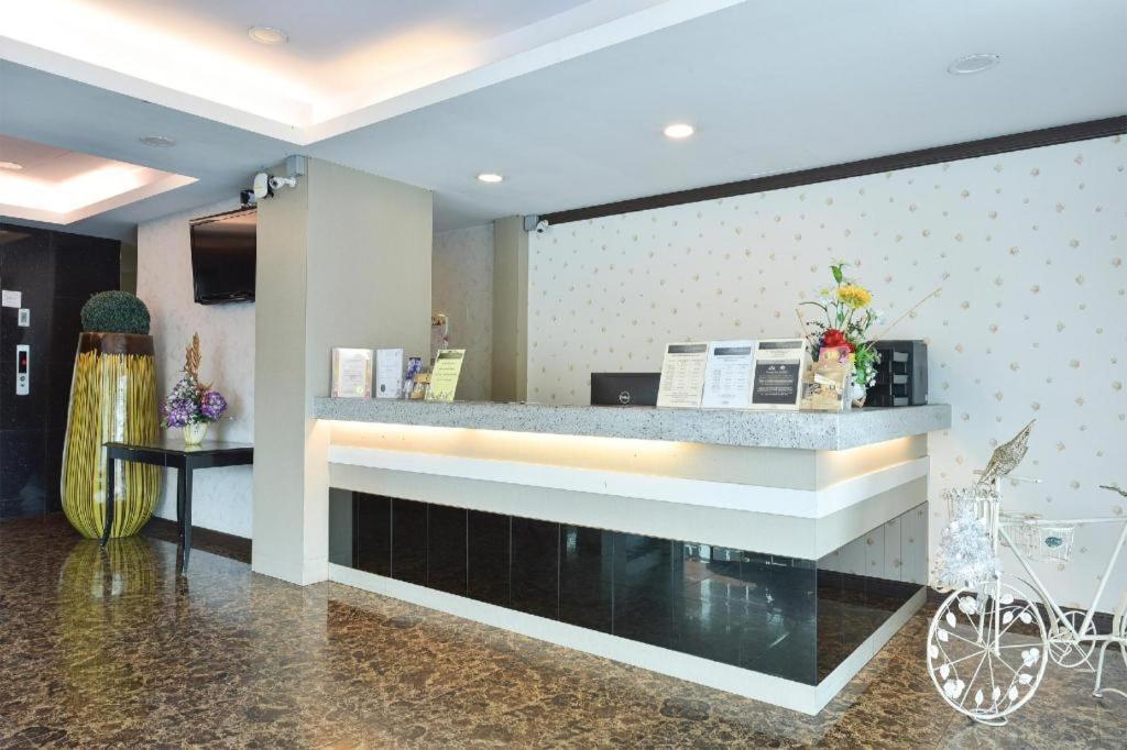 Grand Ct Hotel Malacca Eksteriør bilde